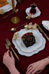 Dolmabahçe Lotus Taşlı Kelebek 34 Parça 6 Kişilik Altın Yaldızlı Pasta Servis Takımı - 1