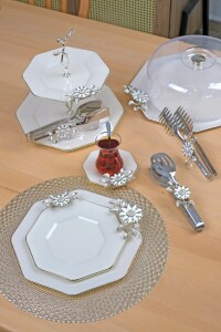 Dolmabahçe Sekizgen Platin Papatya 34 Parça Tea Ti - Glore