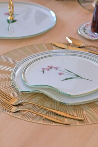 Glore Crocus Altın Yaldızlı 6 Kişilik 34 Parça Pasta Servis Takımı - 9