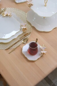 Glore Dolmabahçe Lotus Krem Altın Yaldızlı 6 Kişilik 12 Parça Cam Çay Takımı - 6