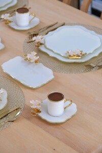 Glore Dolmabahçe Lotus Krem Altın Yaldızlı 6 Kişilik 12 Parça Cam Kahve Takımı - 6