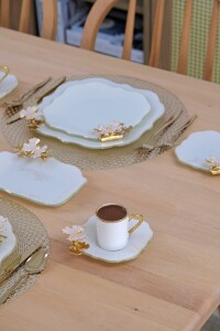 Glore Dolmabahçe Lotus Krem Altın Yaldızlı 6 Kişilik 12 Parça Cam Kahve Takımı - 8