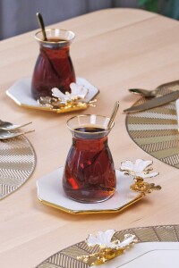 Glore Dolmabahçe Sekizgen Krem Altın Yaldızlı 6 Kişilik 34 Parça Pasta Servis Takımı - 6