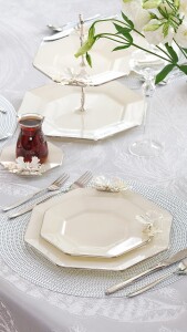Glore Dolmabahçe Sekizgen Krem Platin Yaldızlı 6 Kişilik 34 Parça Pasta Servis Takımı - 2