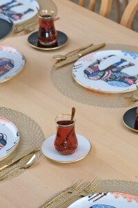 Glore Elephant Beyaz Altın Yaldızlı 6 Kişilik 19 Parça Çay Servis Takımı - 6