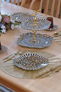 Glore Leopard Altın Yaldızlı 6 Kişilik Cam Pasta Tabağı Takımı - Glore (1)