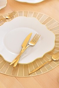 Glore Lotus Krem Altın Yaldızlı 6 Kişilik 34 Parça Pasta Servis Takımı - Glore