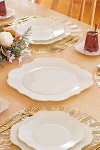 Glore Lotus Krem Altın Yaldızlı Cam Tepsi - Glore (1)