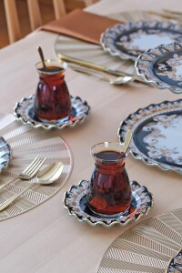 Glore Ragusa 6 Kişilik Altın Yaldızlı Cam Çay Tabağı Takımı - Glore (1)