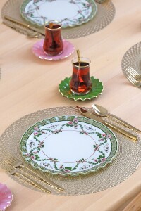 Glore Roses Altın Yaldızlı 6 Kişilik 19 Parça Çay Servis Takımı - 7