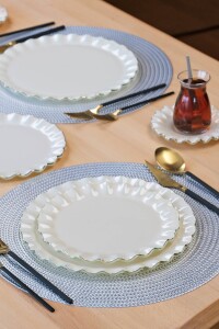 Glore Solid Krem Wavy Platin Yaldızlı 6 Kişilik 25 Parça Pasta Çay İkram Takımı - 3
