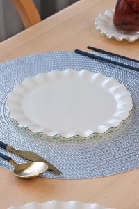 Glore Solid Krem Wavy Platin Yaldızlı 6 Kişilik Cam Pasta Tabağı Takımı - Glore