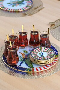 Glore Tavus Altın Yaldızlı 6 Kişilik 13 Parça Tepsili Çay Takımı - 2