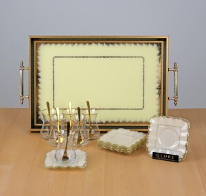 Kare Latte Şeffaf Altın 19 Parça Tepsili Çay Seti - Glore