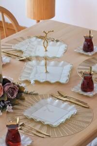 Kare Latte Şeffaf Altın 26 Parça Tea Time - Glore