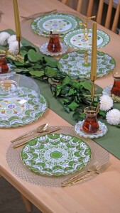 Montsechia Vidalii 34 Parça 6 Kişilik Altın Yaldızlı Pasta Servis Takımı - 2